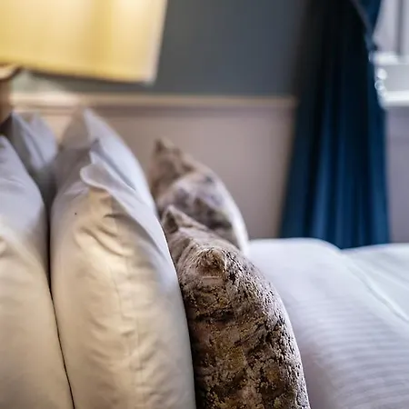The Parsonage & 4* York