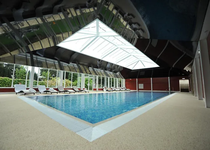 牧师酒店及水疗中心 约克