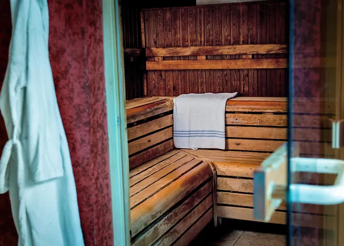 The Parsonage & 4* York