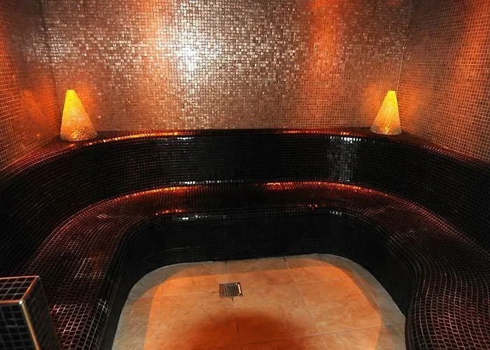 牧师酒店及水疗中心 4*