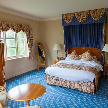 The Parsonage & 4*